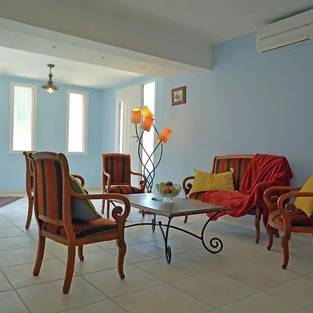 Βίλα Cozy Villa In Agde With Private Terrace Agde