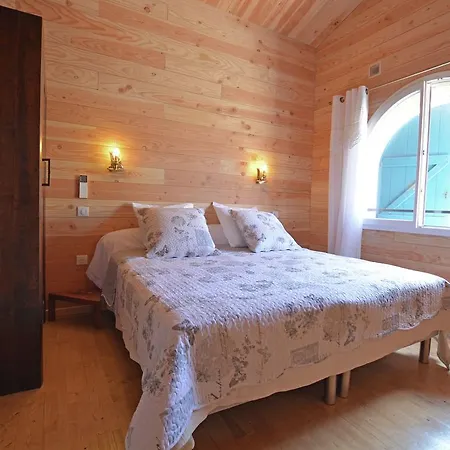 Βίλα Cozy Villa In Agde With Private Terrace Agde