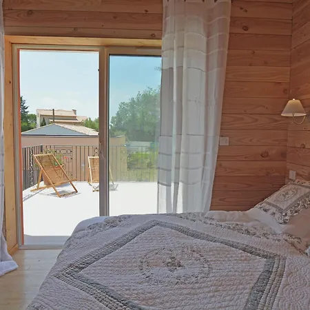 Cozy Villa In Agde With Private Terrace