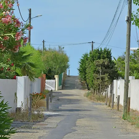 Cozy Villa In Agde With Private Terrace Βίλα