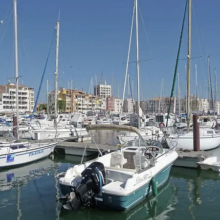 Cozy Villa In Agde With Private Terrace Βίλα Agde